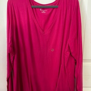 Lane Bryant 26/28 Pink v neck long sleeve tee, new, tag on